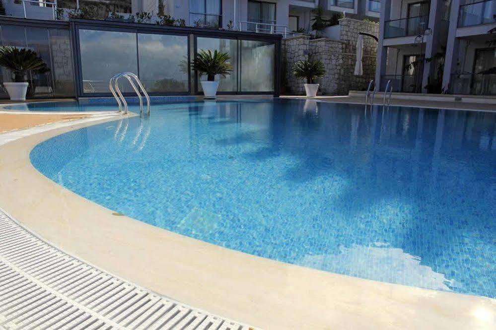 Kondo Suites Кешме Экстерьер фото